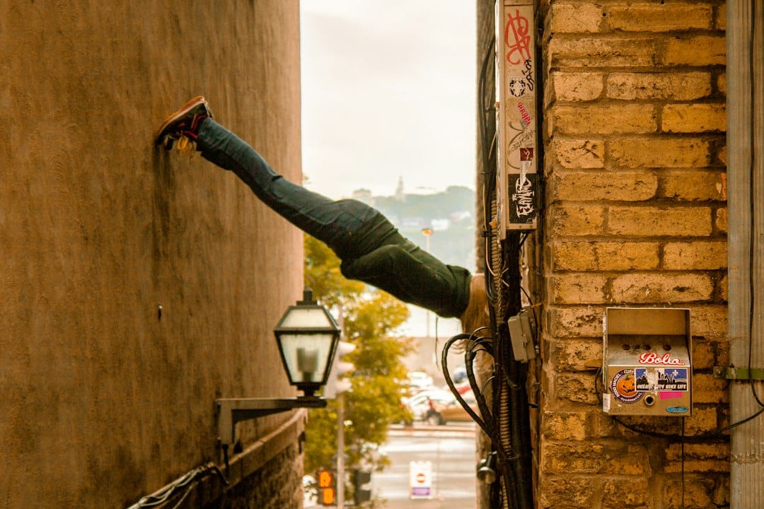 Illustration : Apprendre le handstand : équilibre et progression