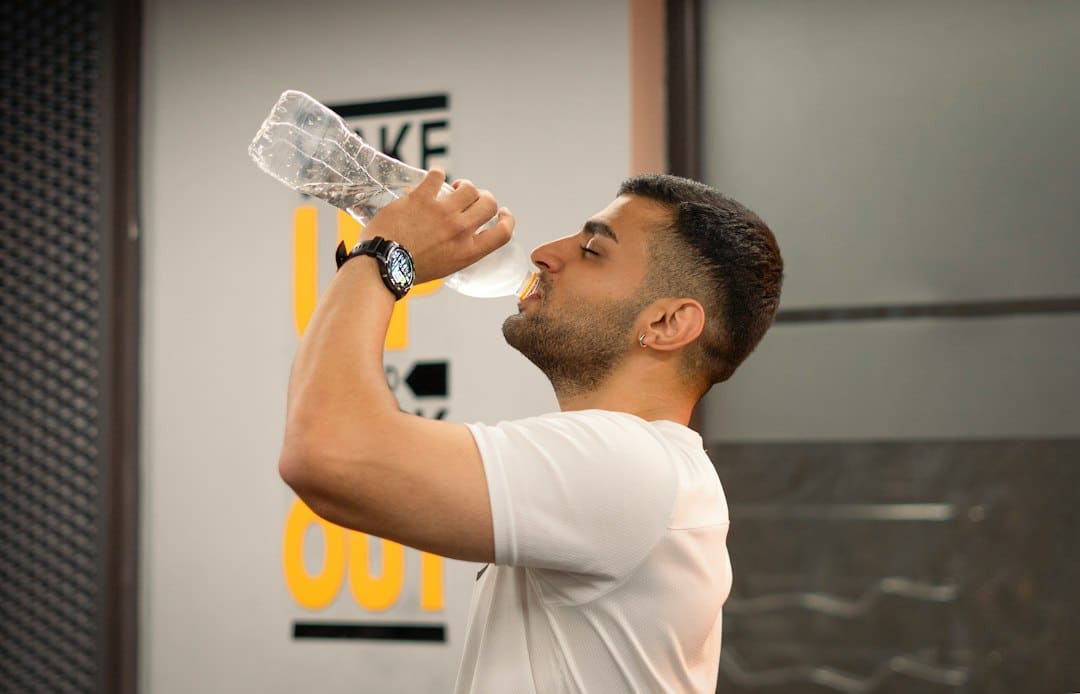 Illustration : Comment se réhydrater rapidement après le sport ?
